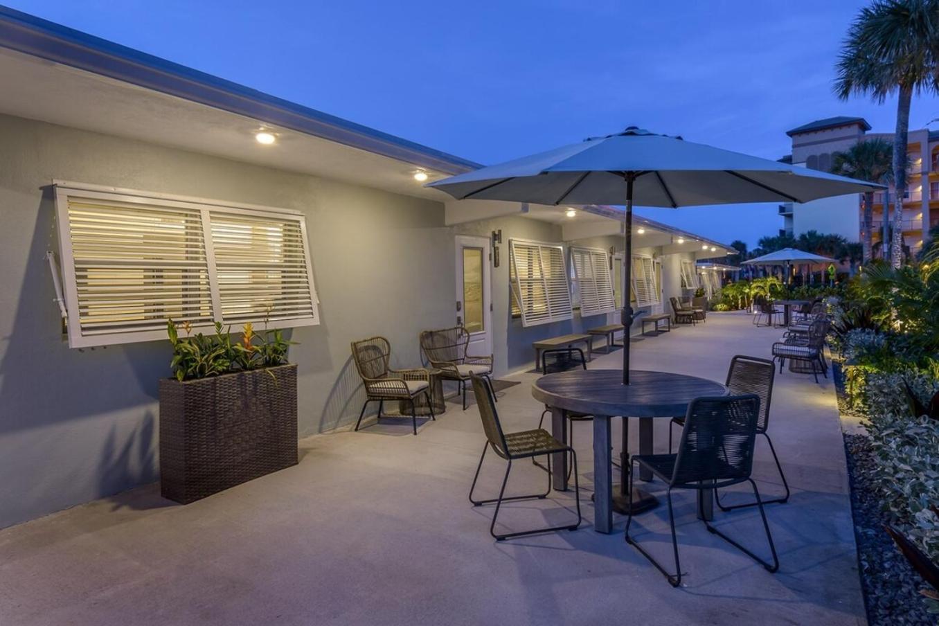 Boutique Vacation Rental Complex At Beach Cocoa Beach Eksteriør billede