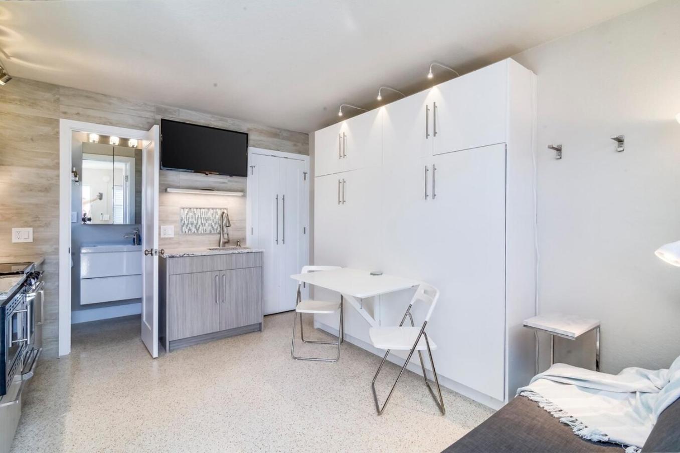 Boutique Vacation Rental Complex At Beach Cocoa Beach Eksteriør billede