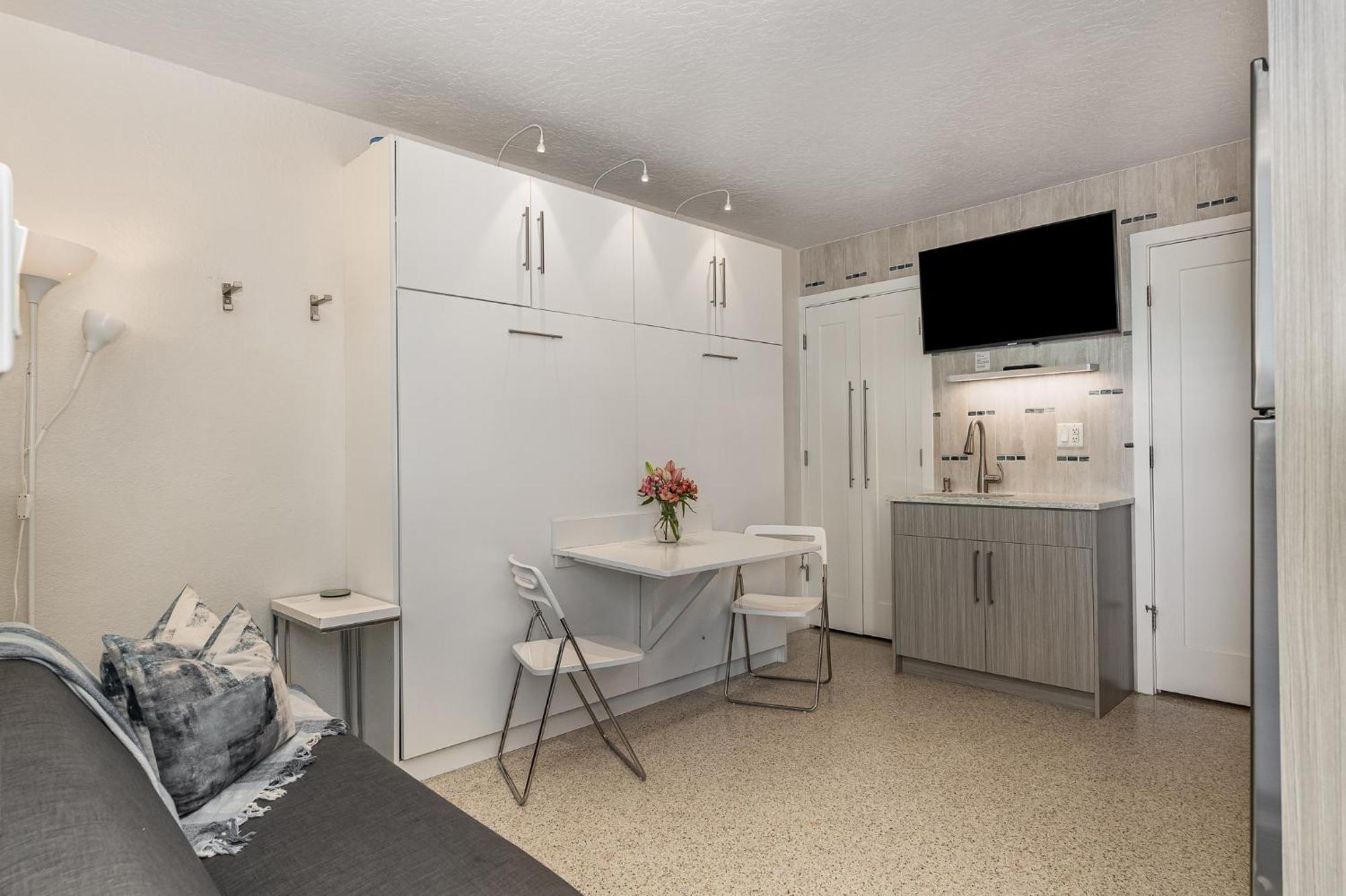 Boutique Vacation Rental Complex At Beach Cocoa Beach Eksteriør billede