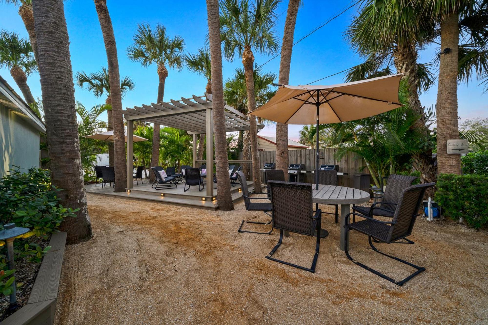 Boutique Vacation Rental Complex At Beach Cocoa Beach Eksteriør billede