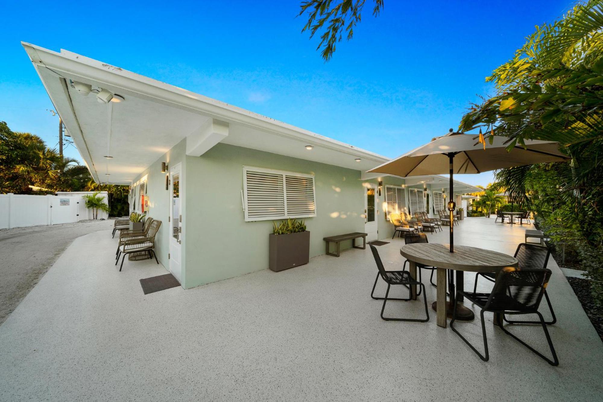 Boutique Vacation Rental Complex At Beach Cocoa Beach Eksteriør billede