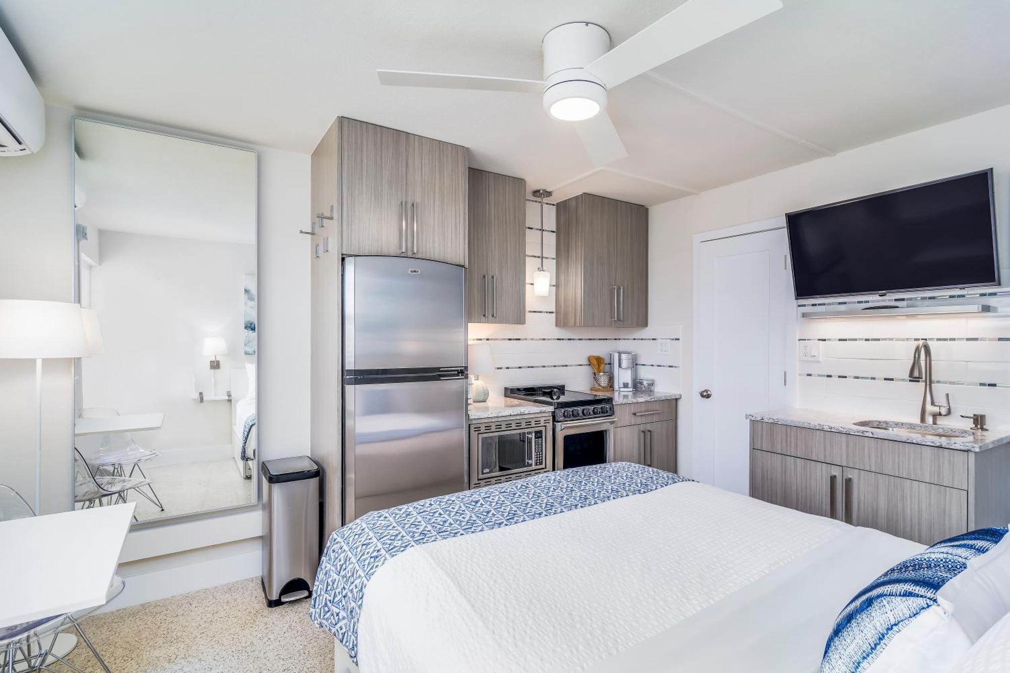 Boutique Vacation Rental Complex At Beach Cocoa Beach Eksteriør billede